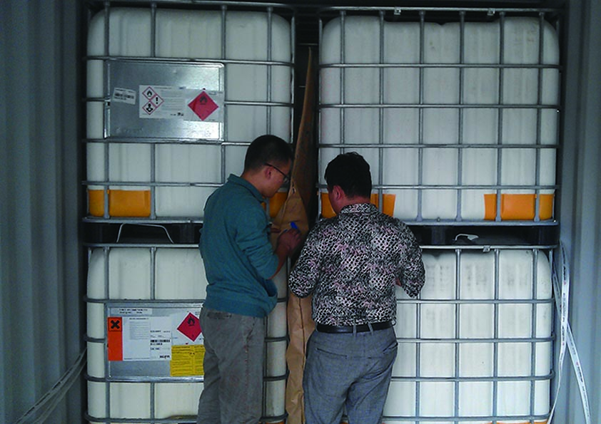 受客戶委托，不飽和聚酯樹脂海運(yùn)出口一站式服務(wù)。