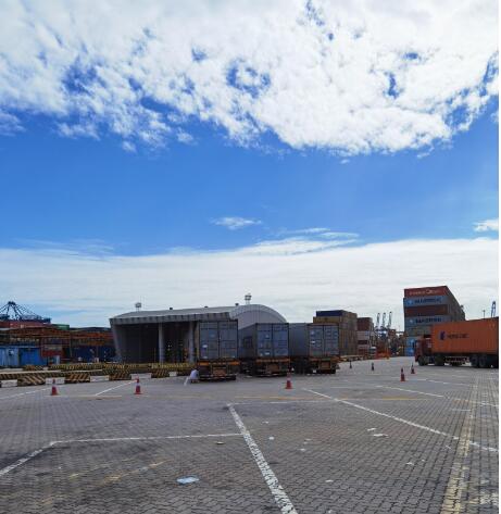  得一<a href='http://www.jnjinpai.cn' title='危險(xiǎn)品貨運(yùn)' >危險(xiǎn)品貨運(yùn)</a>