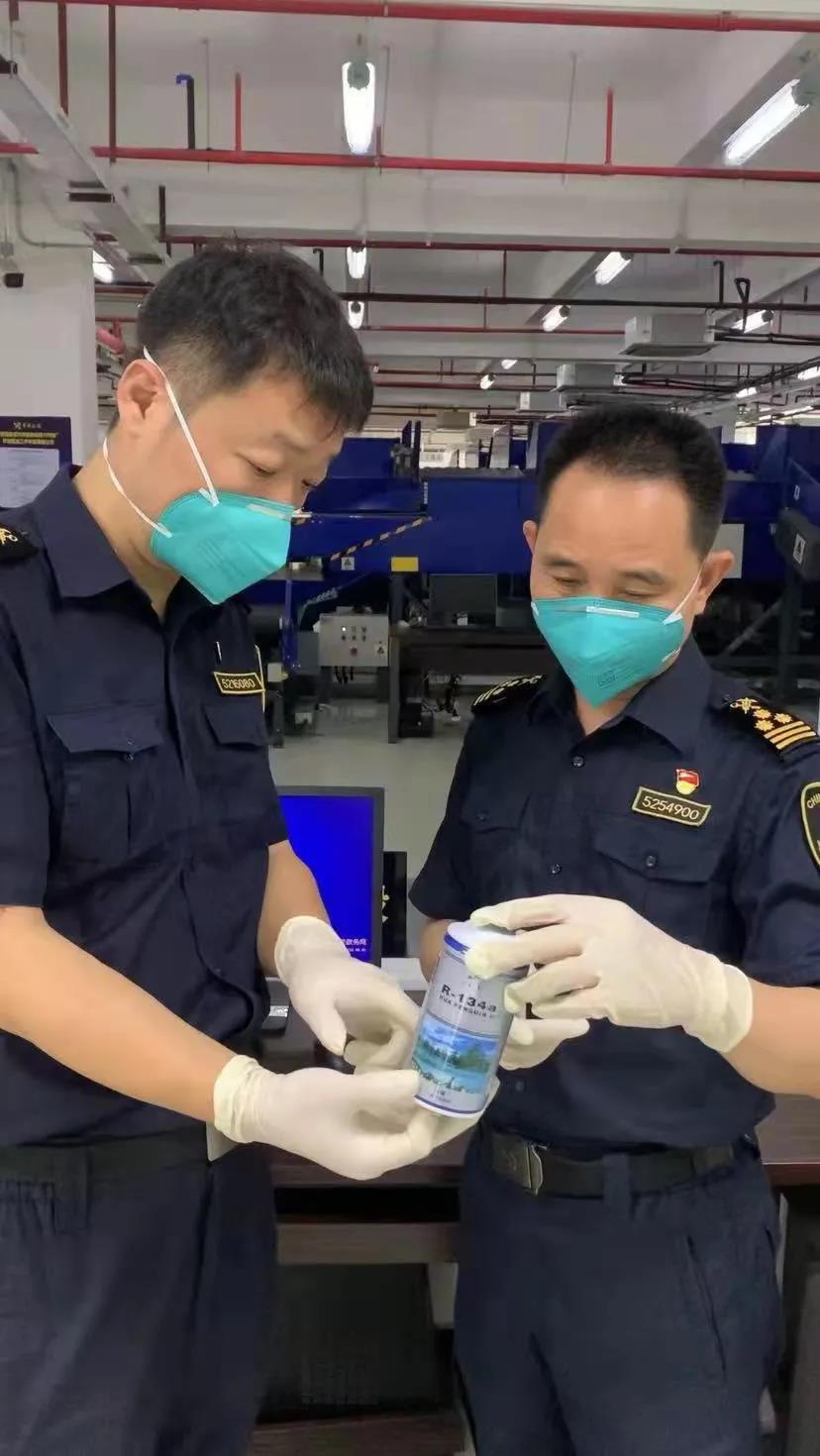 <a href='http://www.jnjinpai.cn' title='危險品運(yùn)輸' >危險品運(yùn)輸</a>